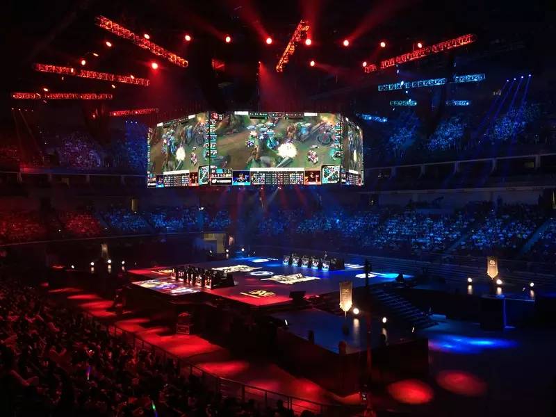 Peanut：新赛季最期待Zeus，他可以为我们做更多事情