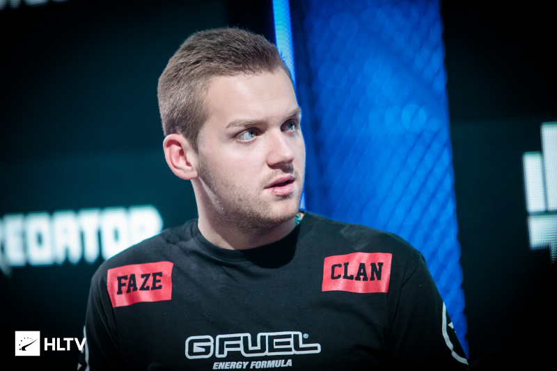 T1 祝丛林选手 Oner 22岁生日快乐：生日快乐 Oner ！