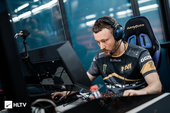 数据里程碑：Weiwei距离400出场成就仅差4次出场